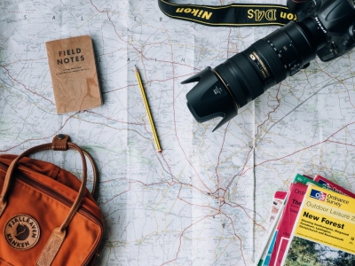 Idee regalo per viaggiatori appassionati
